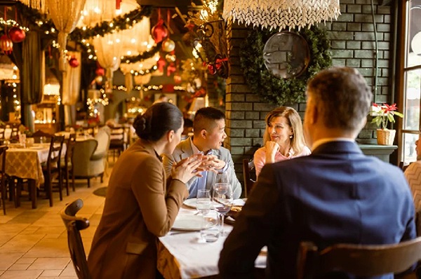 5 ways to prepare your restaurant for the holidays