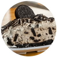 An Oreo dessert at Winking Lizard Tavern
