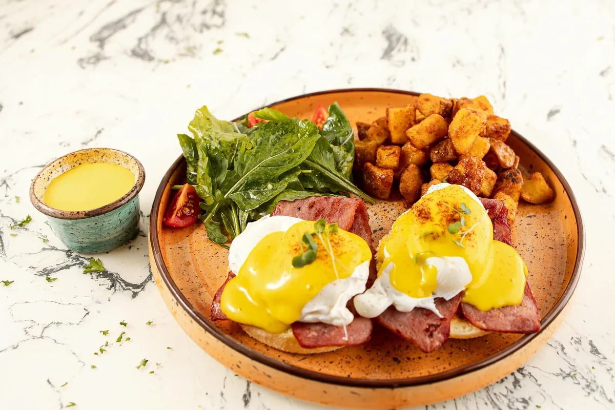 Classic Eggs Benedict