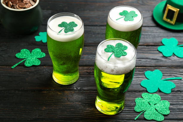 Green beers with shamrock decorations, promoting the St. Patrick's Night ordering event